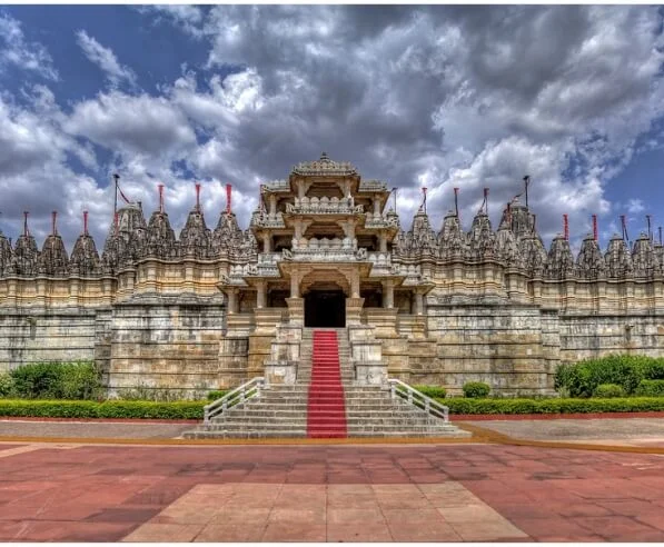 Udaipur to Ranakpur Taxi Service
