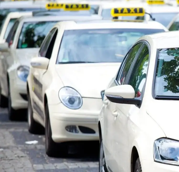 best taxi service in udaipur