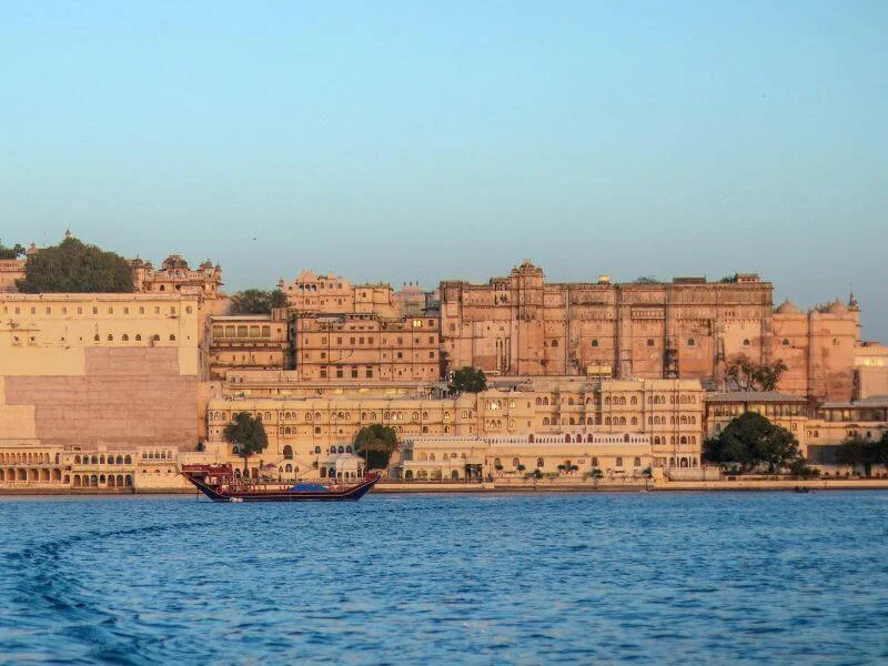 Top 5 Udaipur Sightseeing Places you Must Visit with us